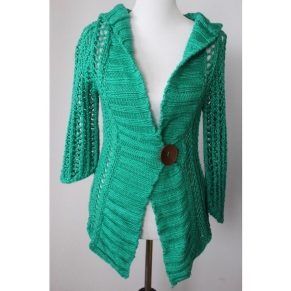 Free People XS Cardigan with Oversized wood button - Picture 1 of 4